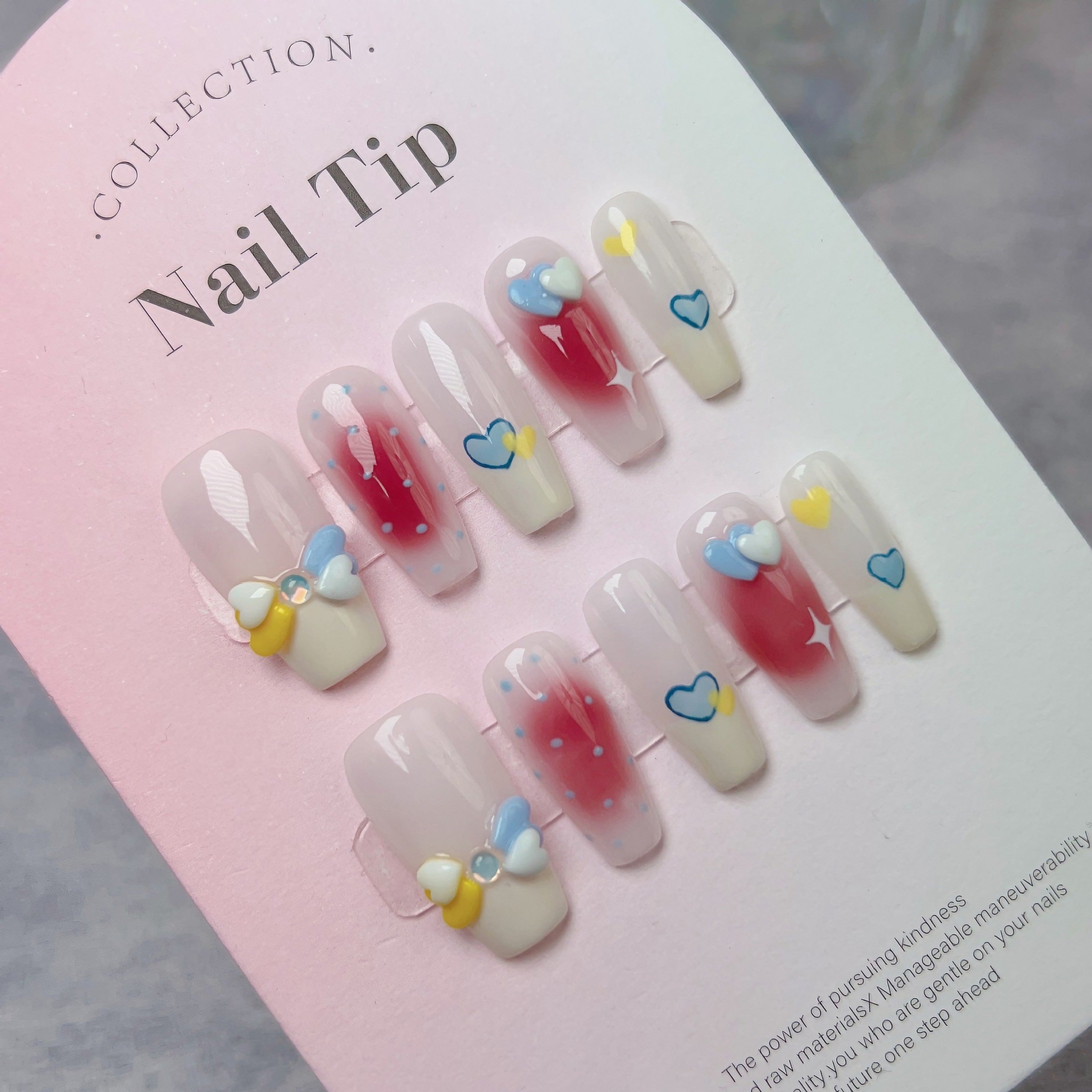 Press-on nail set with romantic heart and floral accents