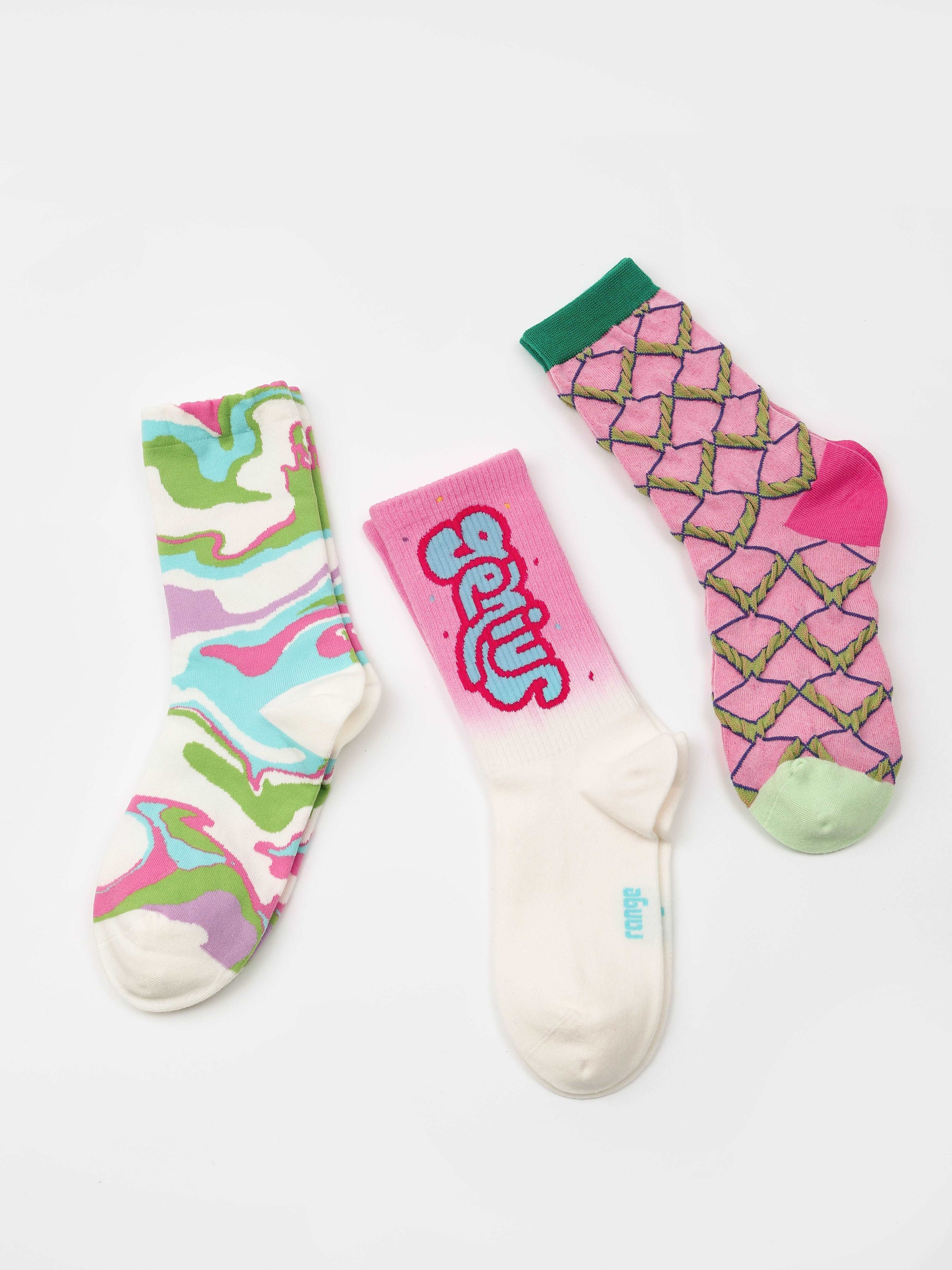 Pink socks with unique green and pink geometric patterns from the 1+2 Set